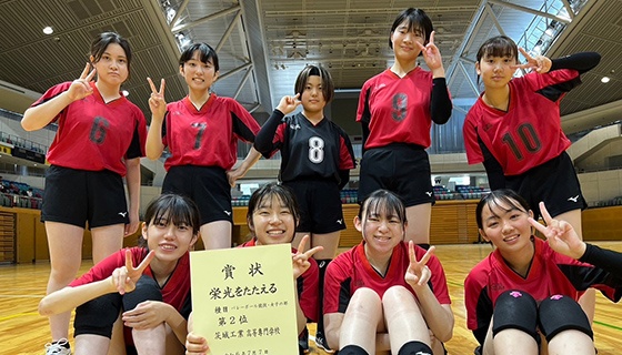 女子バレーボール部