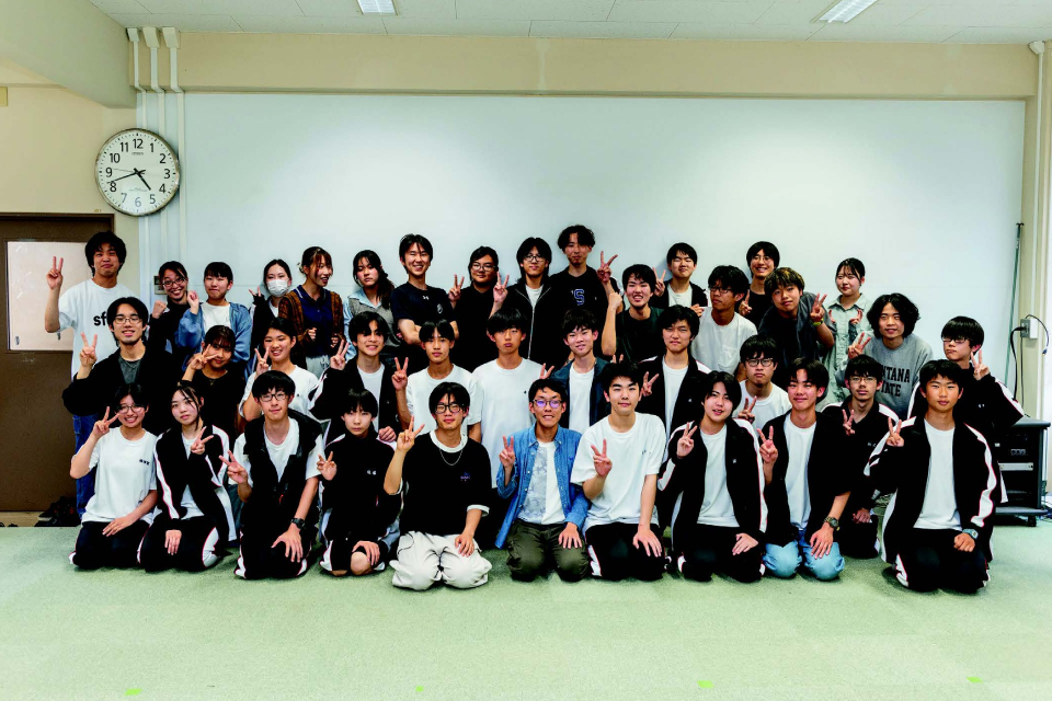 学生会執行部の集合写真